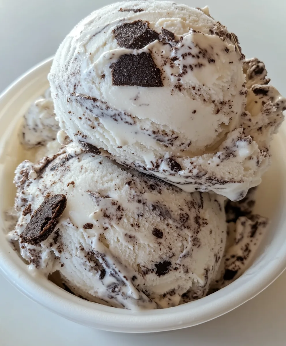 Cookies And Cream Ice Cream (No Churn)